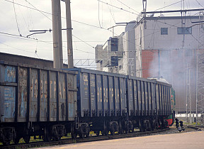 LDz aicina neuzņemties jaunas saistības potenciāli sankciju sarakstā iekļaujamo kravu pārvadājumiem caur Latviju