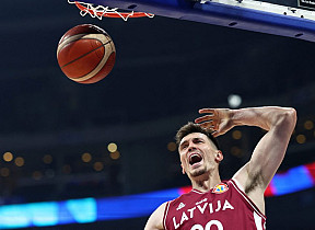 Latvijas basketbolistiem piektā vieta Pasaules kausā; Žagaram rezultatīvo piespēļu rekords