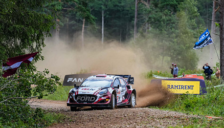 Seska ekipāža WRC posmā tiek pie labākā rezultāta otrajā ātrumposmā pēc kārtas