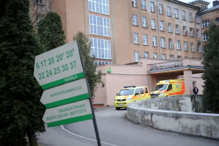 Больница Страдиня: на прием — с переводчиком?