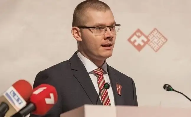 Новая должность для жены Иесалниекса: нацпатриоты чудесно «зимуют» в Огре