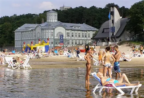 Вода прогрелась даже в море