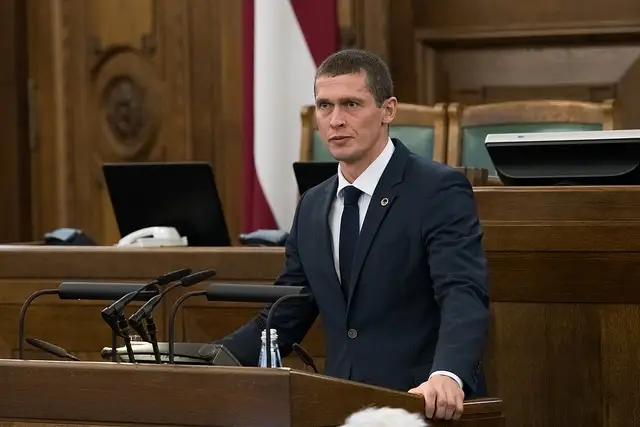 Pēc pievienošanās Ukrainas spēkiem Jurašs noliek Saeimas deputāta mandātu