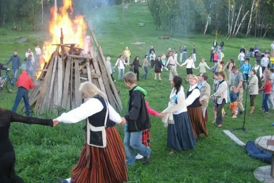 Всё меньше нас: латвийцев опять пересчитали