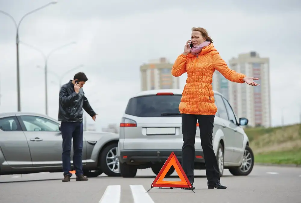 Если вас пропускают, не спешите ехать: новый вид автоподставы