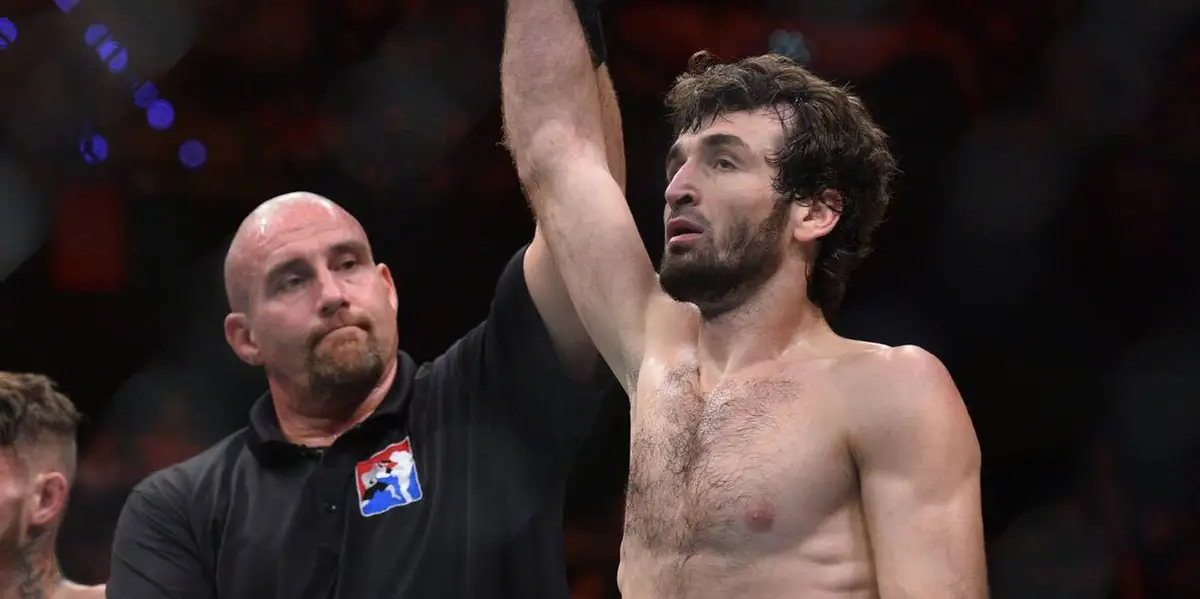 Россиянин Магомедшарипов одержал пятую победу подряд в UFC