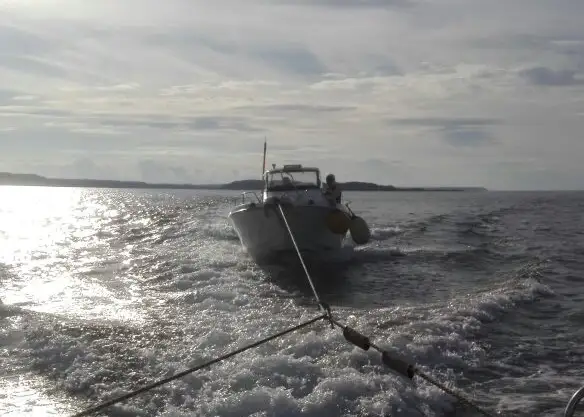 Спасатели в Энгурской волости ищут пропавшего в море человека