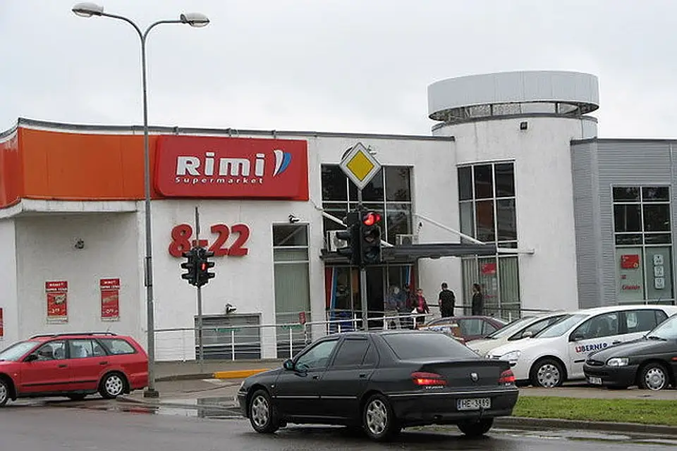 Svētku laikā pieaug satiksmes negadījumu skaits autostāvvietās
