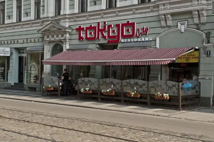 Līdz ar VID prasību par nodokļu parāda piedziņu darbu apturējuši visi «Tokyo city» restorāni