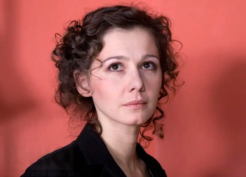 Полина Агуреева «Два сольди», романс из сериала «Ликвидация» (ВИДЕО)