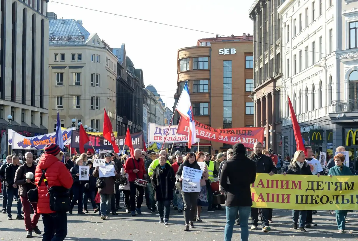 Главное — не надо надеяться ни на Путина, ни на Россию: социолог о протестах против школьной реформы