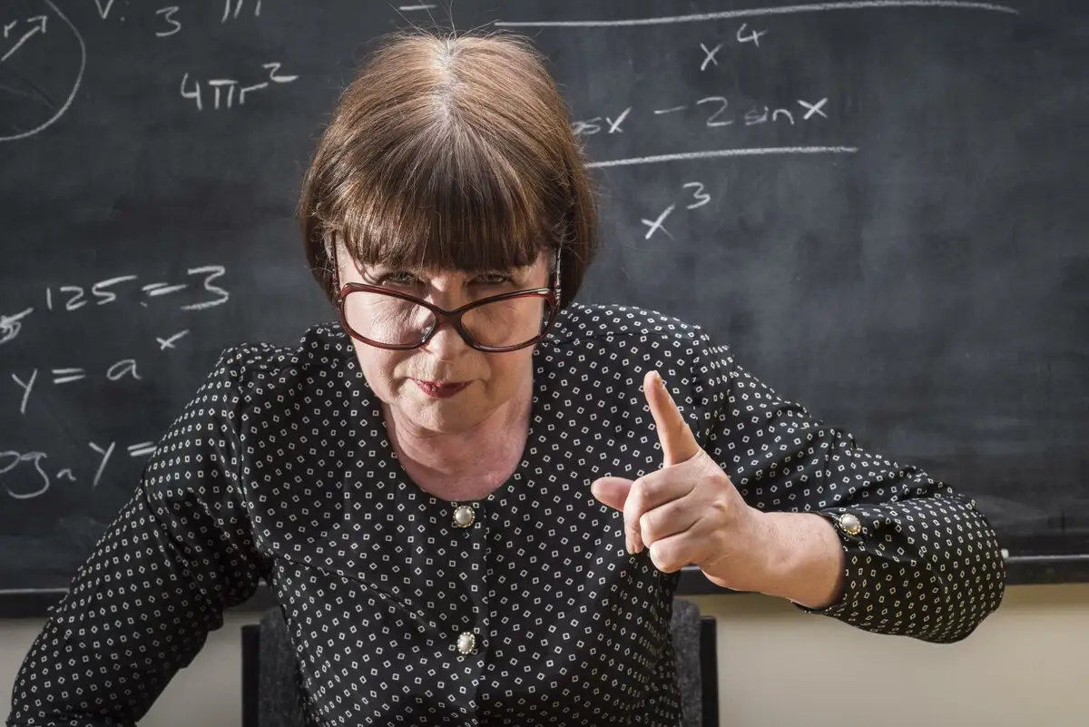 Izglītības un zinātnes darbinieku arodbiedrība draud ar pedagogu protestu martā