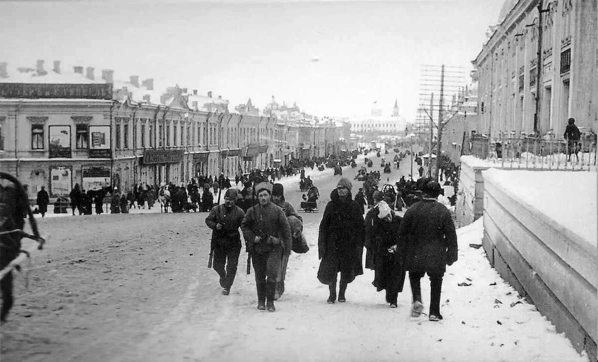 «Сдача Омска открывает последний период истории правления Колчака»: как пала белая столица России