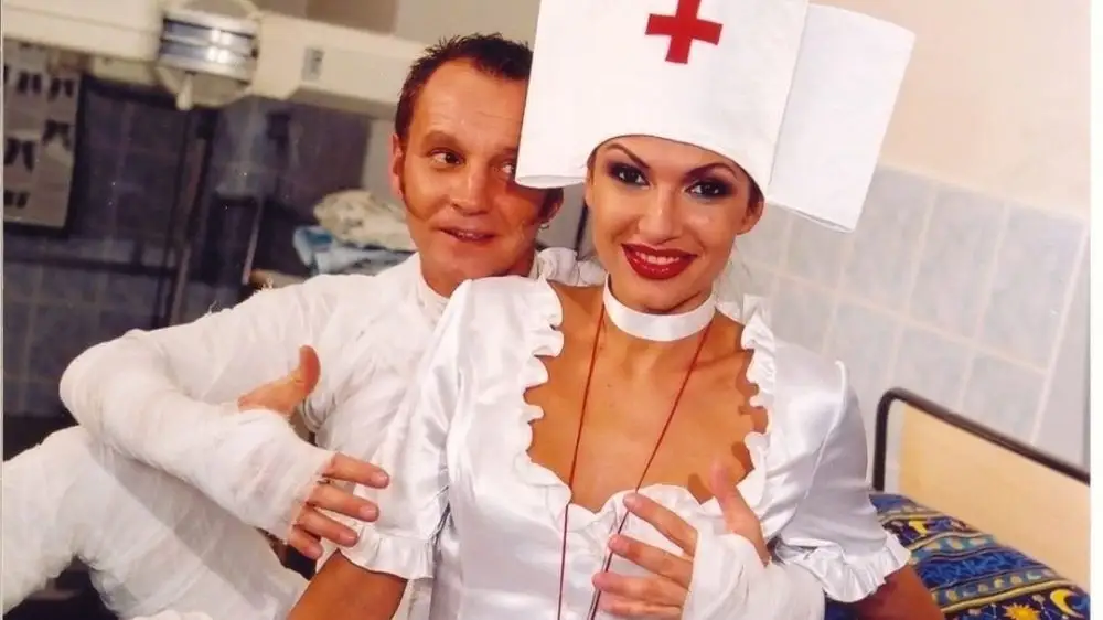 «Сексуальная дура с длинными ногами»: Эвелина Бледанс о нелюбимой роли медсестры
