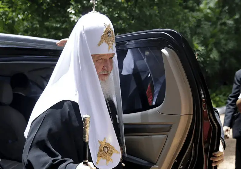 Lielbritānija nosaka sankcijas Krievijas pareizticīgo patriarham Kirilam