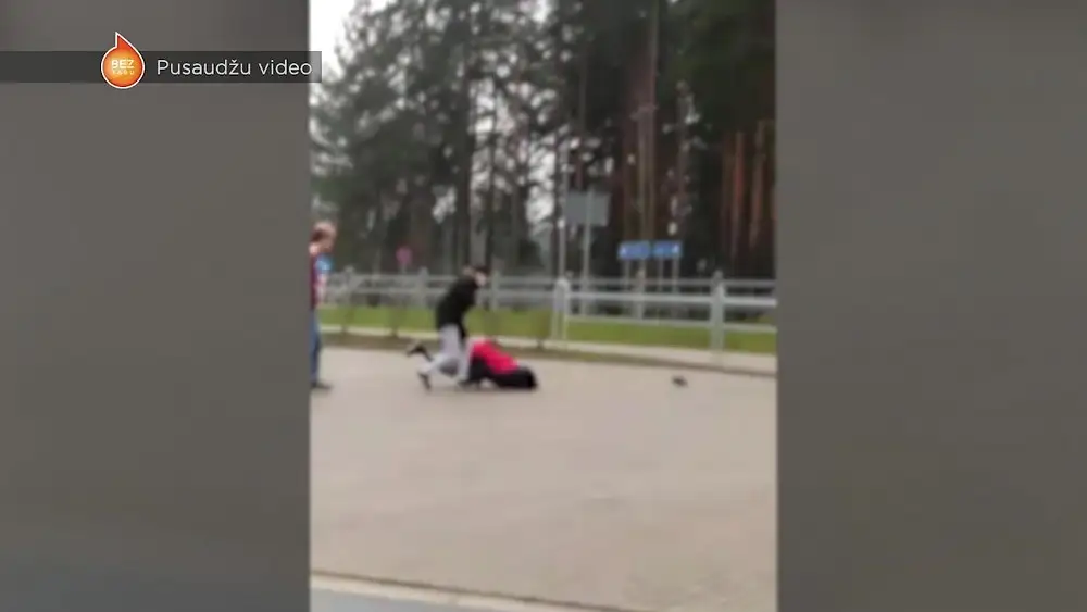 «Всем хвастался, что его проткнет»: в Стайцеле ученики 8-го класса устроили жестокую разборку