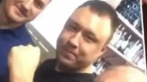 Российского следователя уволили за нарушение присяги из-за видео с блатными лозунгами