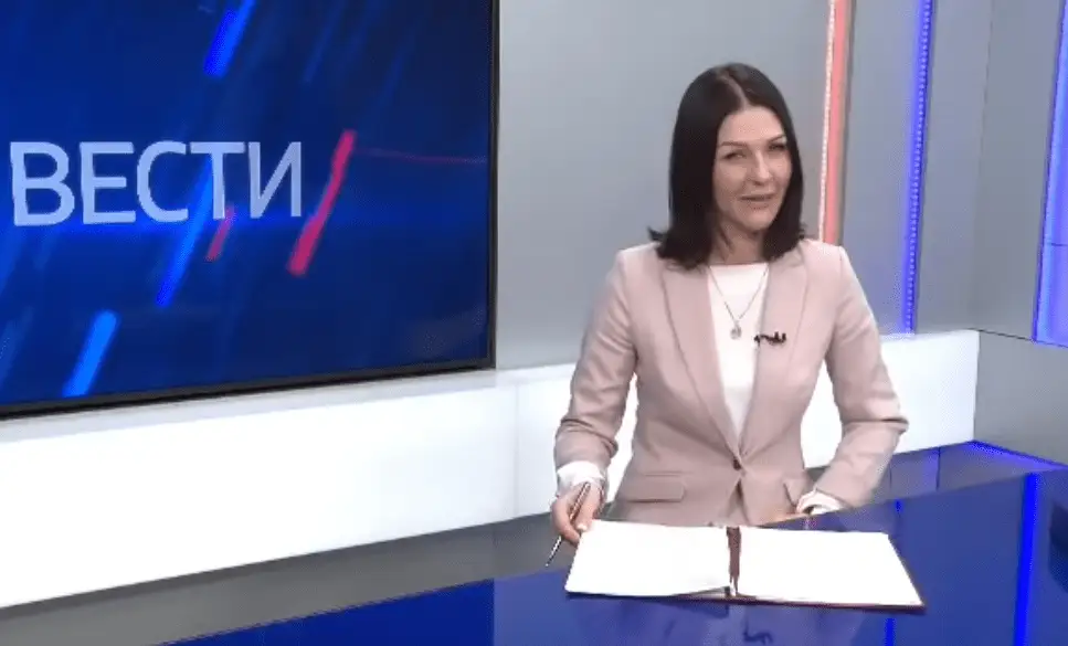 Ведущая «Вестей» сама рассмеялась, рассказывая о новых льготах для россиян (ВИДЕО)