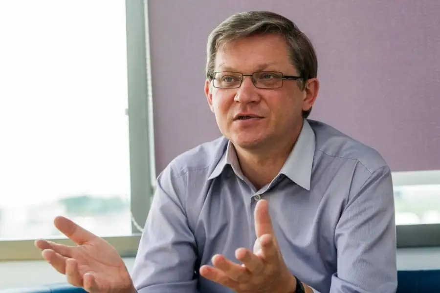 Почему я не доверяю российской вакцине: Владимир Рыжков (ИНТЕРВЬЮ)