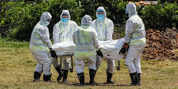 ВОЗ призвала готовиться к 100 тысячам смертей от коронавируса в неделю