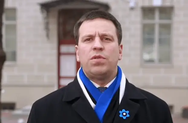 Pašizolācijā esošais Ratass lūdzis Kariņu pārstāvēt Igauniju ES samitā