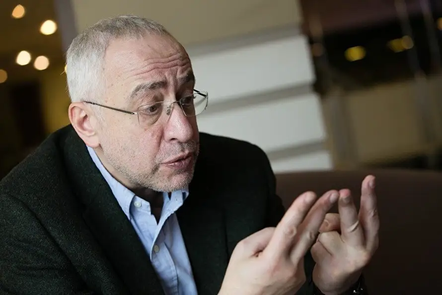 Про печенегов, половцев и галстук Путина: Николай Сванидзе (ВИДЕО)