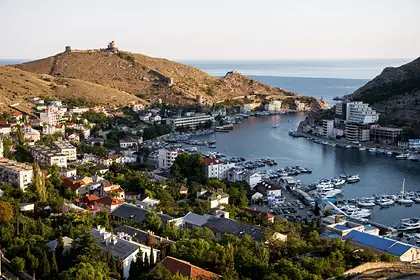 В Севастополе отбивали атаку украинского морского дрона