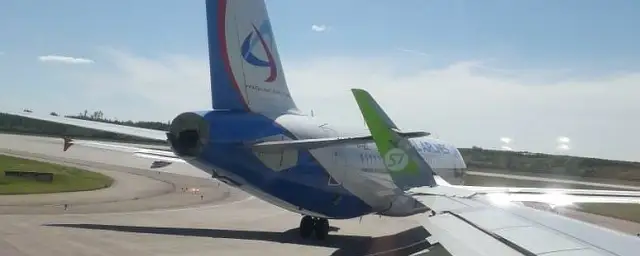 В Пулково один самолет врезался в другой