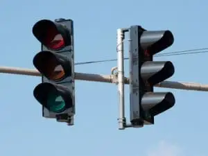 Опасный перекрёсток в Риге уже 2 недели без светофоров: что случилось?
