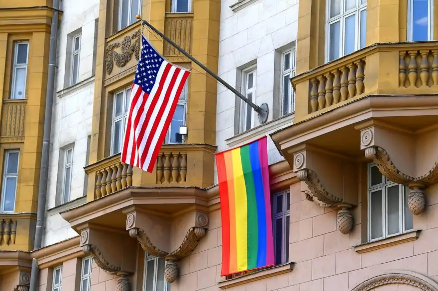 Более половины посольских постов США вакантны, в Латвии ожидается смена посла
