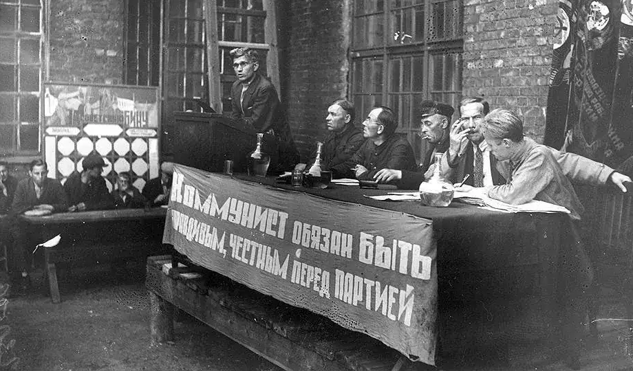 Мы знаем, чем оканчивается борьба «за всё хорошее» против всего плохого: Александр Баунов о ценном опыте России