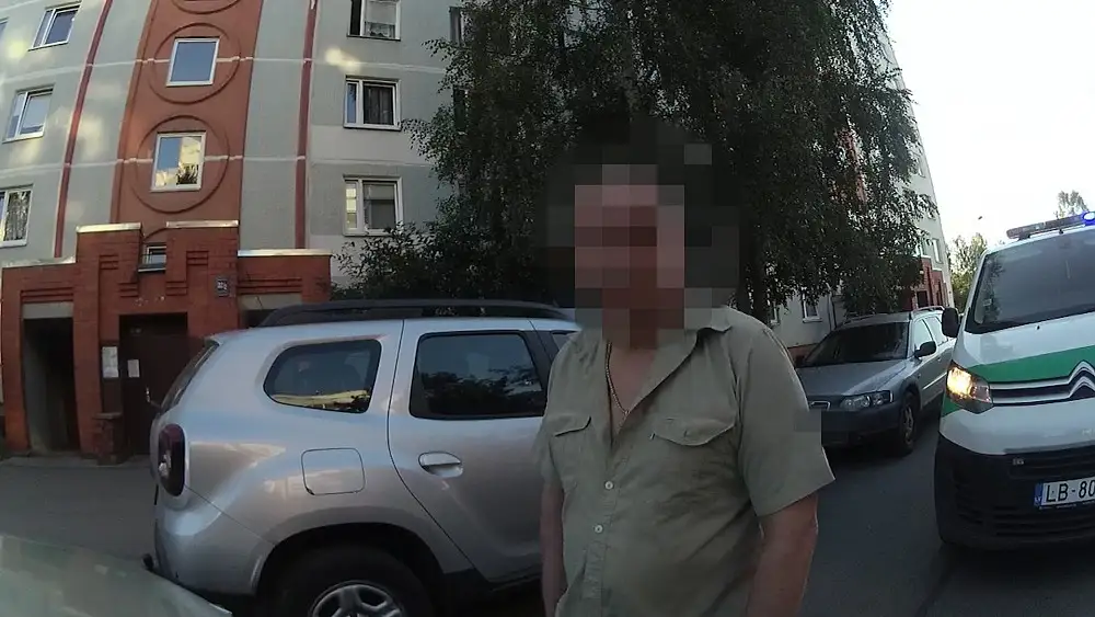 В Пардаугаве очевидец задержал пьяного водителя своими силами и сдал его полиции