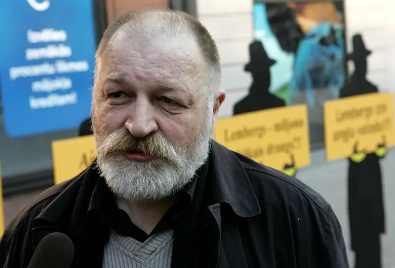 Mūžībā devies rakstnieks un publicists Artūrs Snips