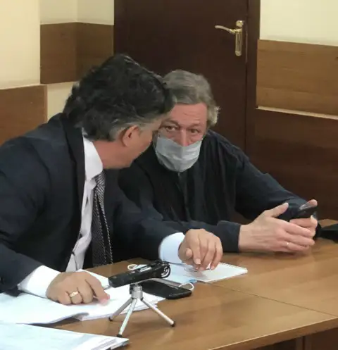 Адвокат потерпевших: «Завтра все убедятся, что за рулем был Михаил Ефремов»