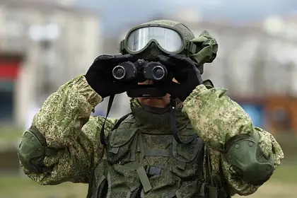 FT: Кремль приказал регионам набрать 409 тысяч контрактников