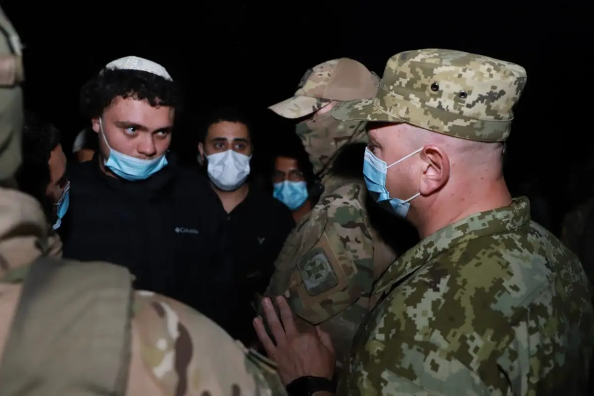 Ukrainas robežu bloķējuši simtiem hasīdu svētceļnieku