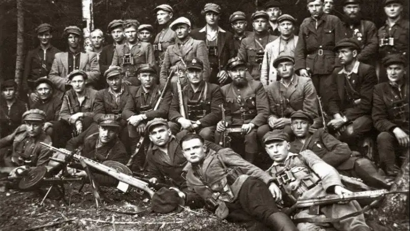 Кого считать героями? И в ряды «лесных братьев» могли проникнуть агенты КГБ