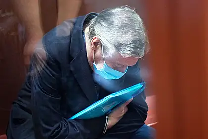 Какое то проклятое дело: третий адвокат после процесса Ефремова может лишиться статуса