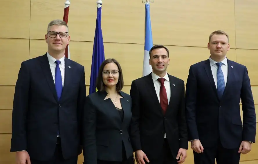 Rīgas dome ievēlē trīs vicemērus — Ķirsi, Smiltēnu un Ozolu