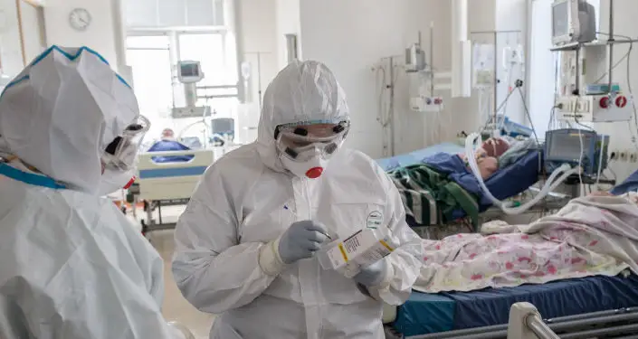 Stacionāros esošo smago Covid-19 pacientu skaits sasniedzis 61 cilvēku