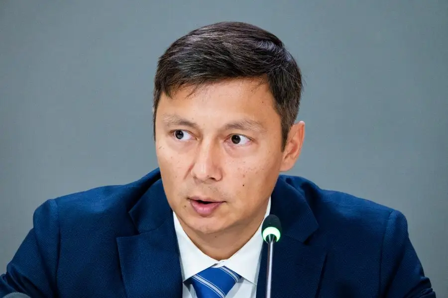 Вотум недоверия: за что в Таллине сняли мэра?