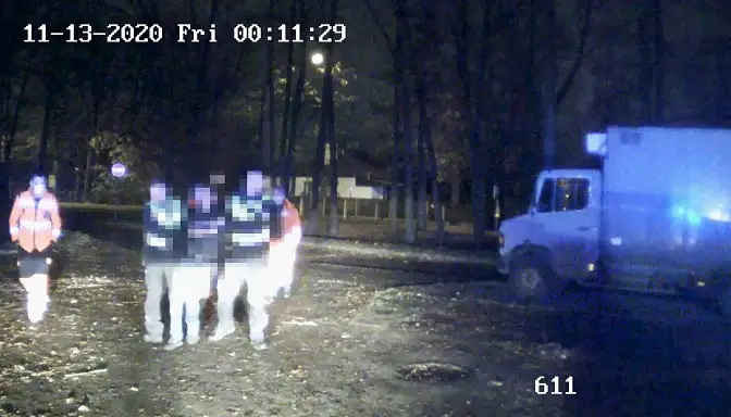 «Из-под земли выходят зомби»: в Иманте полиция поймала неадекватного мужчину