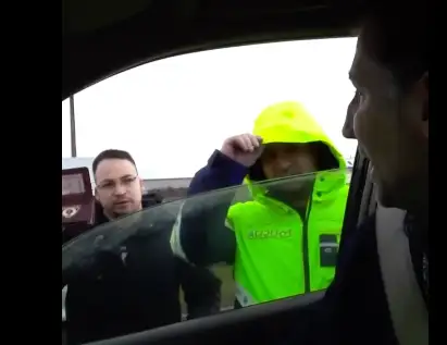 Две машины перегородили дорогу спереди и сзади: как задерживали автора фейковой новости о ковиде Еремеева
