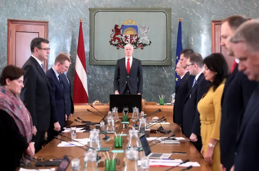 Aptauja: Decembrī Kariņa valdības darba vērtējums sasniedzis zemāko atzīmi 2020.gadā