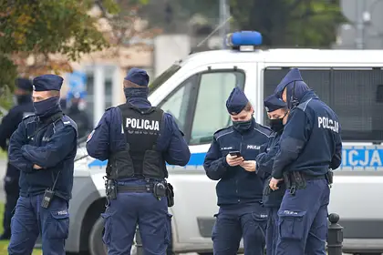 Теракт с использованием яда и взрывчатки предотвратили в Польше