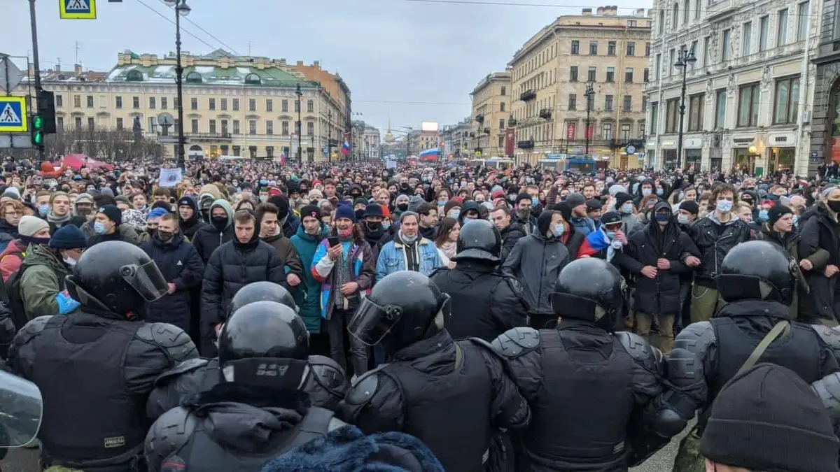 Ну и где же дети на митингах Навального? Разоблачение российской пропаганды (ВИДЕО)