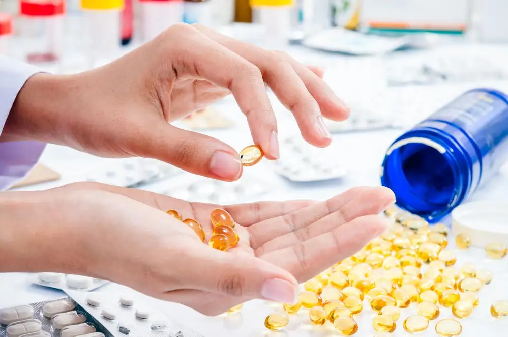 Aptauja: Vien 9% iedzīvotāju pavasarī lieto vitamīnus
