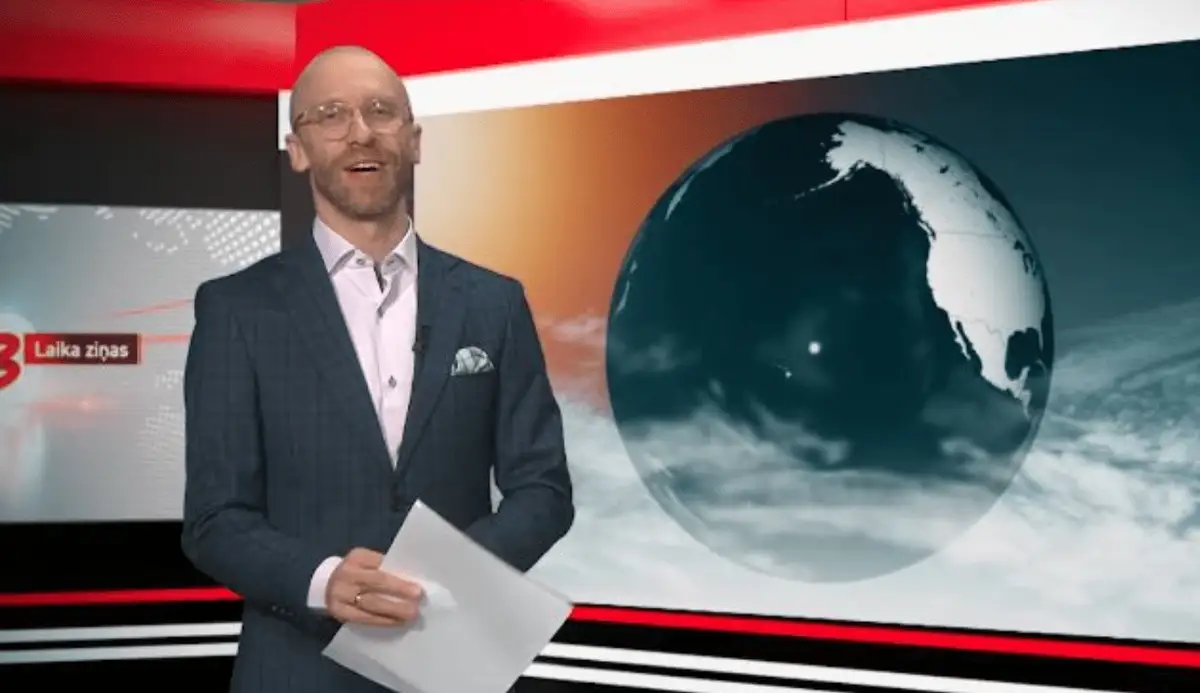 Ой! Телеведущий TV3 поприветствовал зрителей от имени LNT