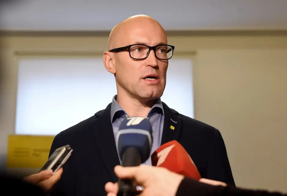 Pavļuts: Latvijā atklātais saslimšanas gadījums ar koronavīrusa Dienvidāfrikas paveidu tiek rūpīgi analizēts