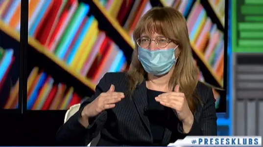 «А сейчас мы что-то сделаем для нации!» И этим «что-то» оказалось Бюро вакцинации: журналист